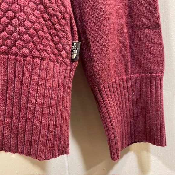 The North Face Tekware Bordeaux Wool Blend Mock Neck Sweater Womens XL Logo Warm - Picture 3 of 10